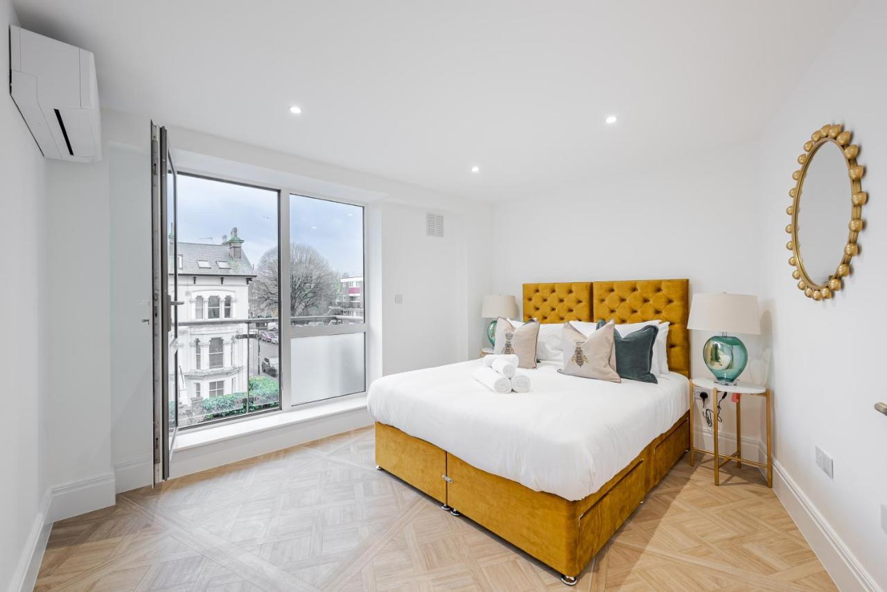 Apartment Stunning 2br 2bth With Ac In The Heart Of Chiswick London