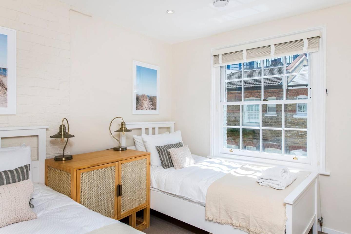 Holiday home Divine 3 Bed House In Battersea London