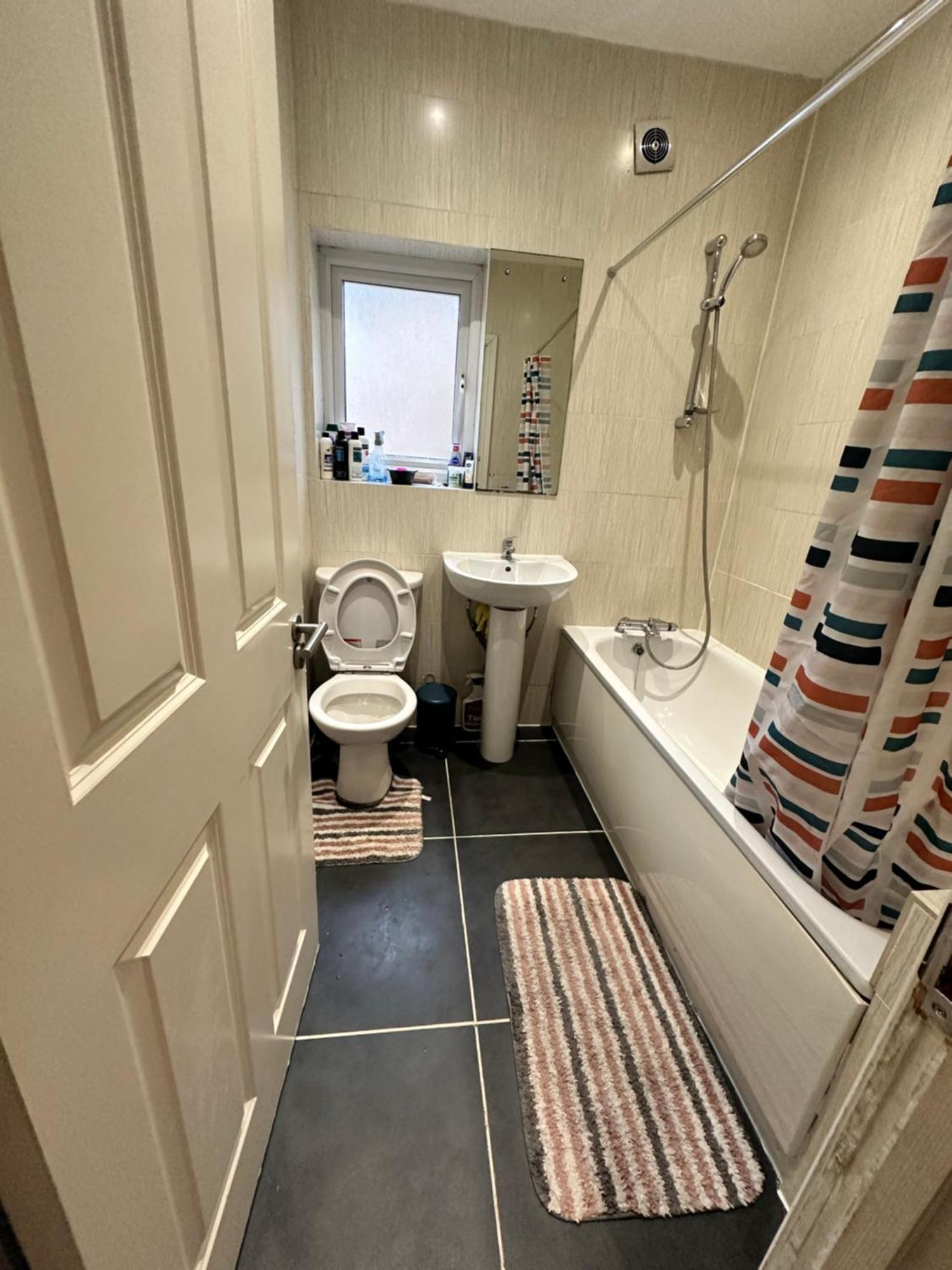 2 Bed Away From Tooting * London
