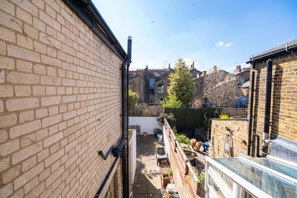 Guest house Refurbished Double Bedroom