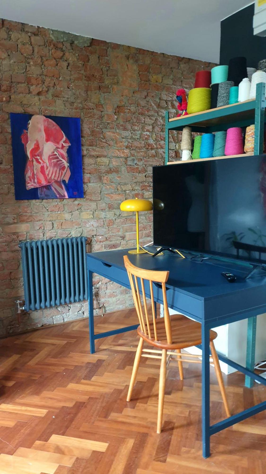 Hospedagem domiciliar Charming Bedroom In Artist Studio