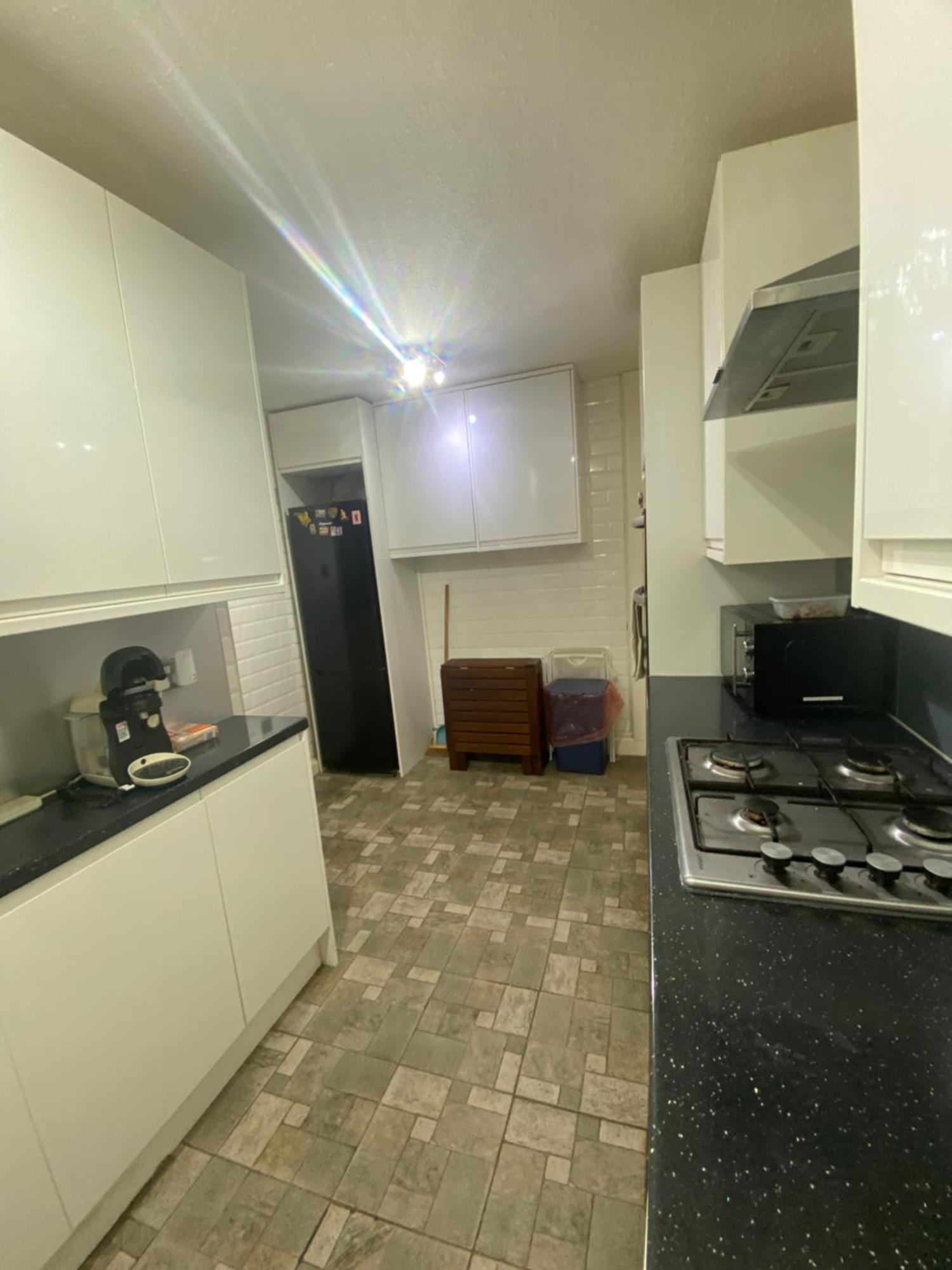 9 Russell Court, King Close
