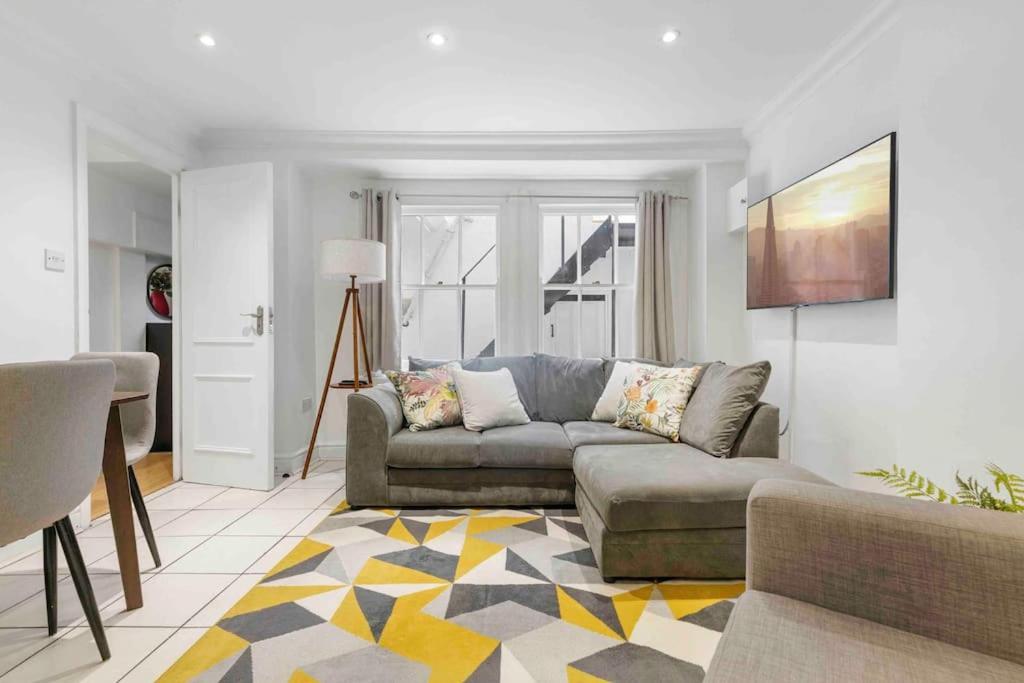 Apartment Hyde Park/paddington Flat