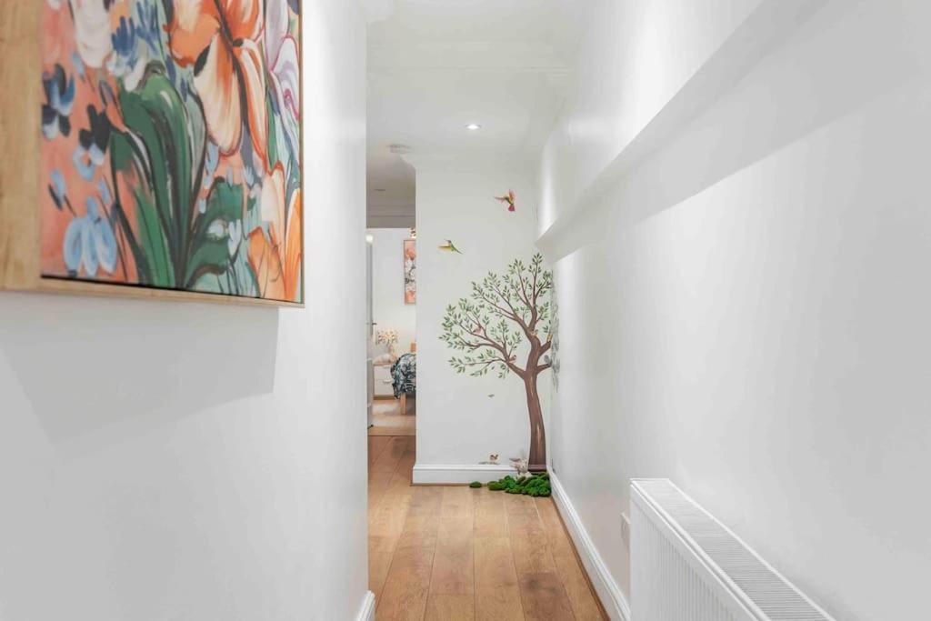 Hyde Park/paddington Flat London