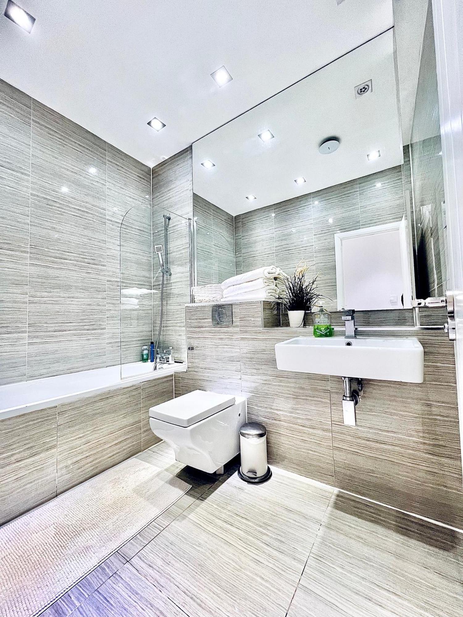 Apartment Harrow London