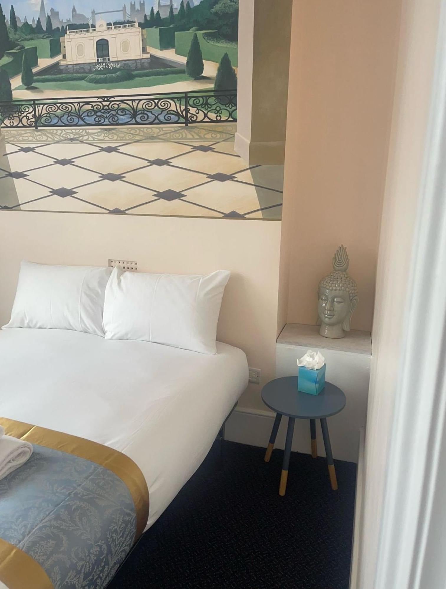 Hotel United *