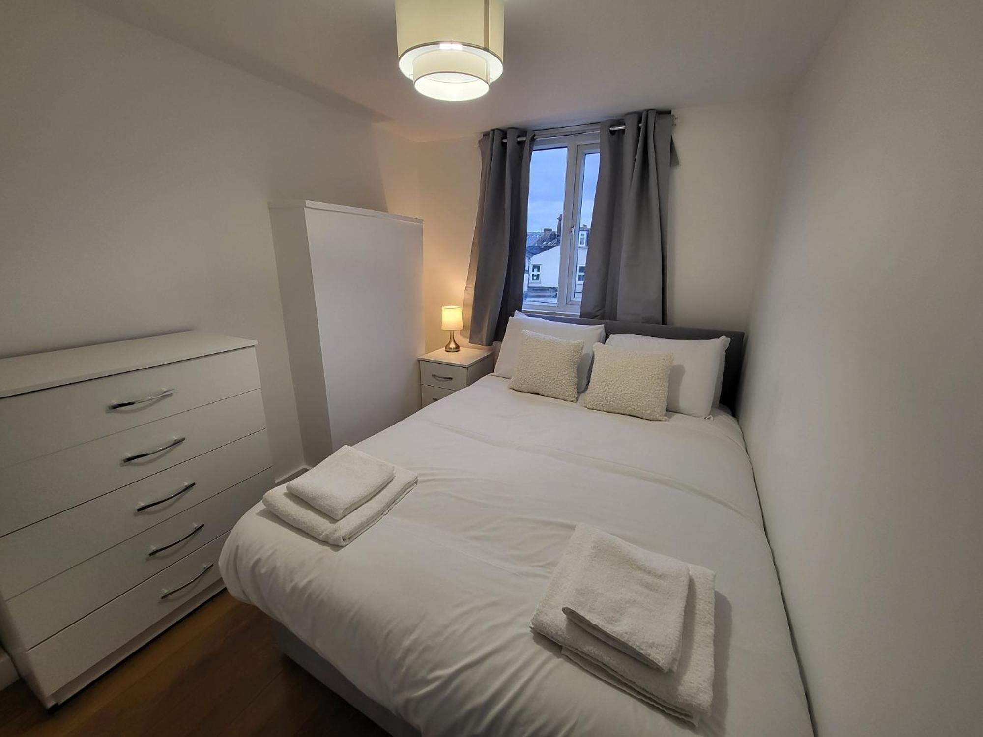 5br Retreat - Walk To Tube, Explore * London