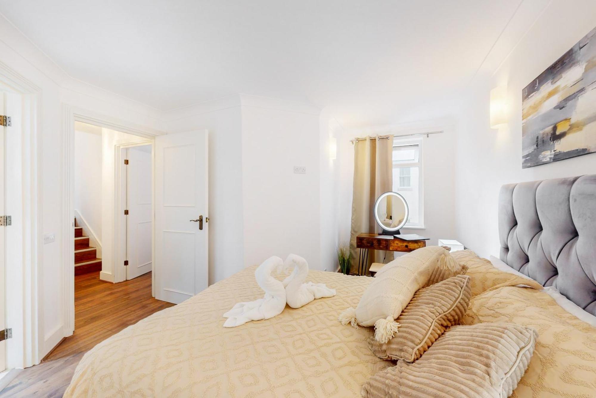 Apartment Park Lane Mayfair Collection