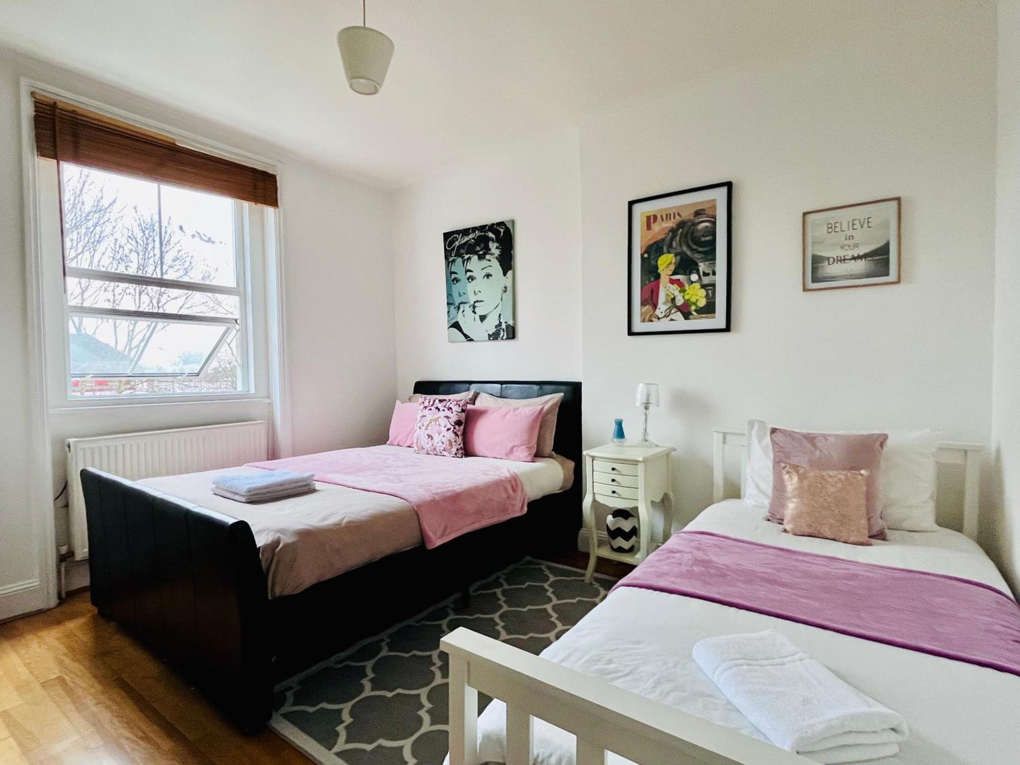 Gorgeous Studio 15 Minutes From Central * London