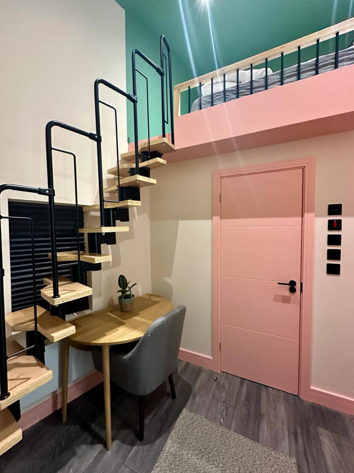 Gasthof Cozy En-suite Loft In Trendy Local