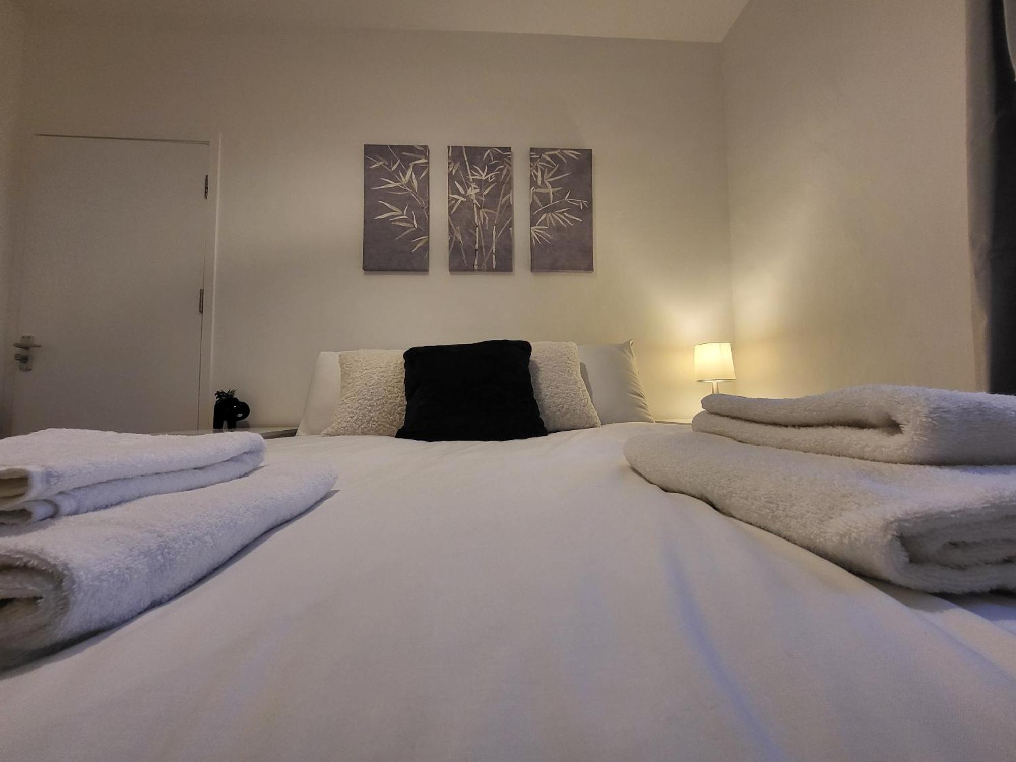 Apartment 5br Retreat - Walk To Tube, Explore London