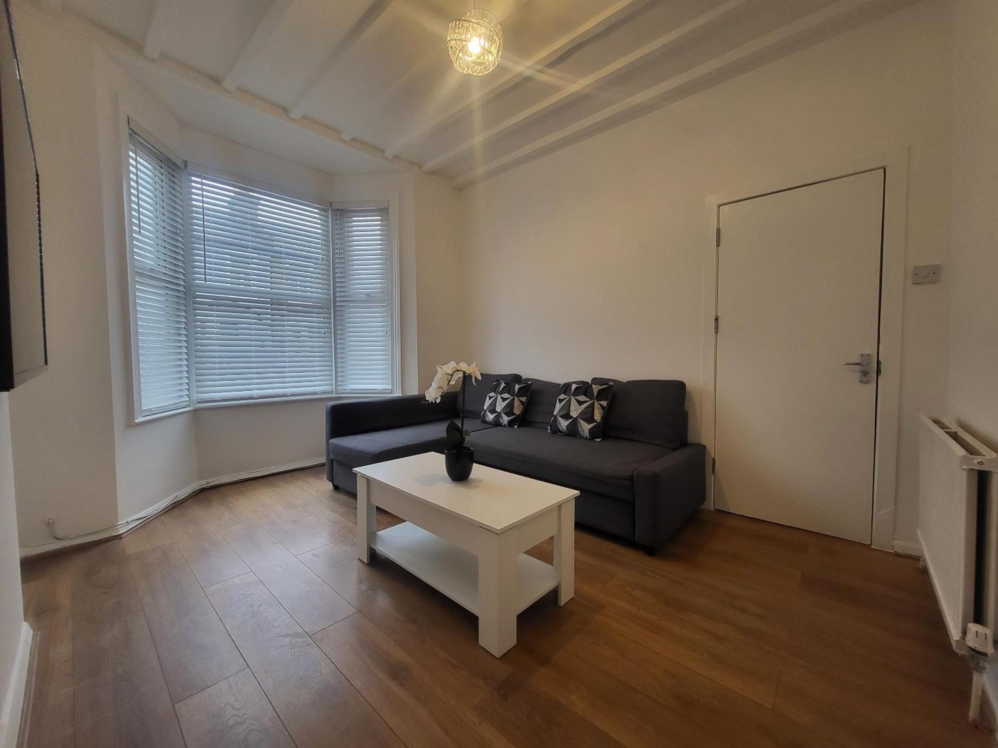 5br Retreat - Walk To Tube, Explore * London