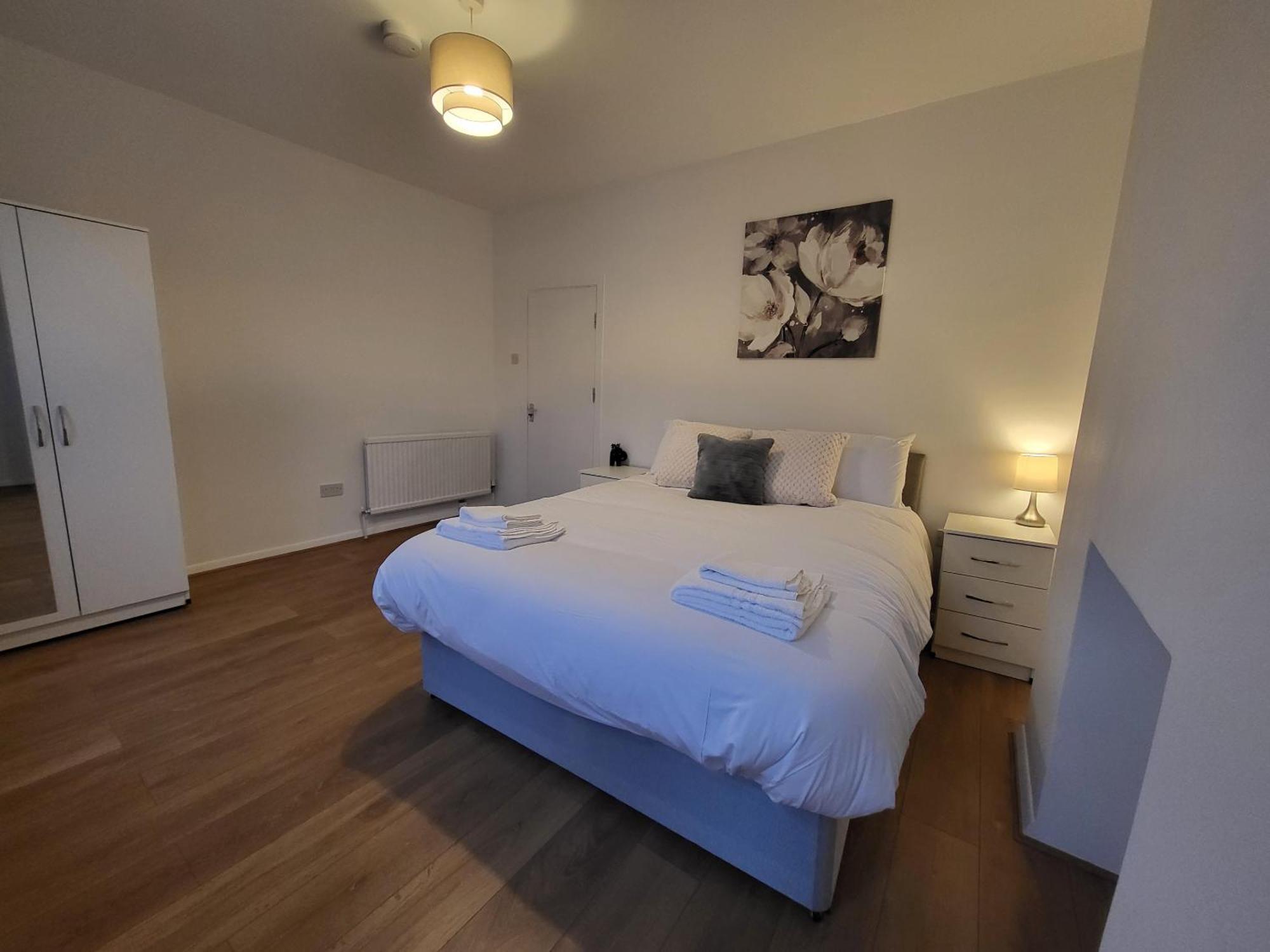 5br Retreat - Walk To Tube, Explore * London