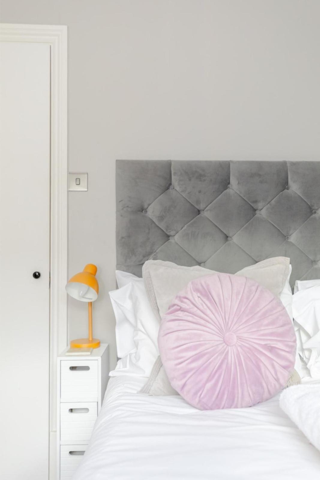 Vogue 1 Bedroom Pimlico Flat Near Victoria Station Apartment