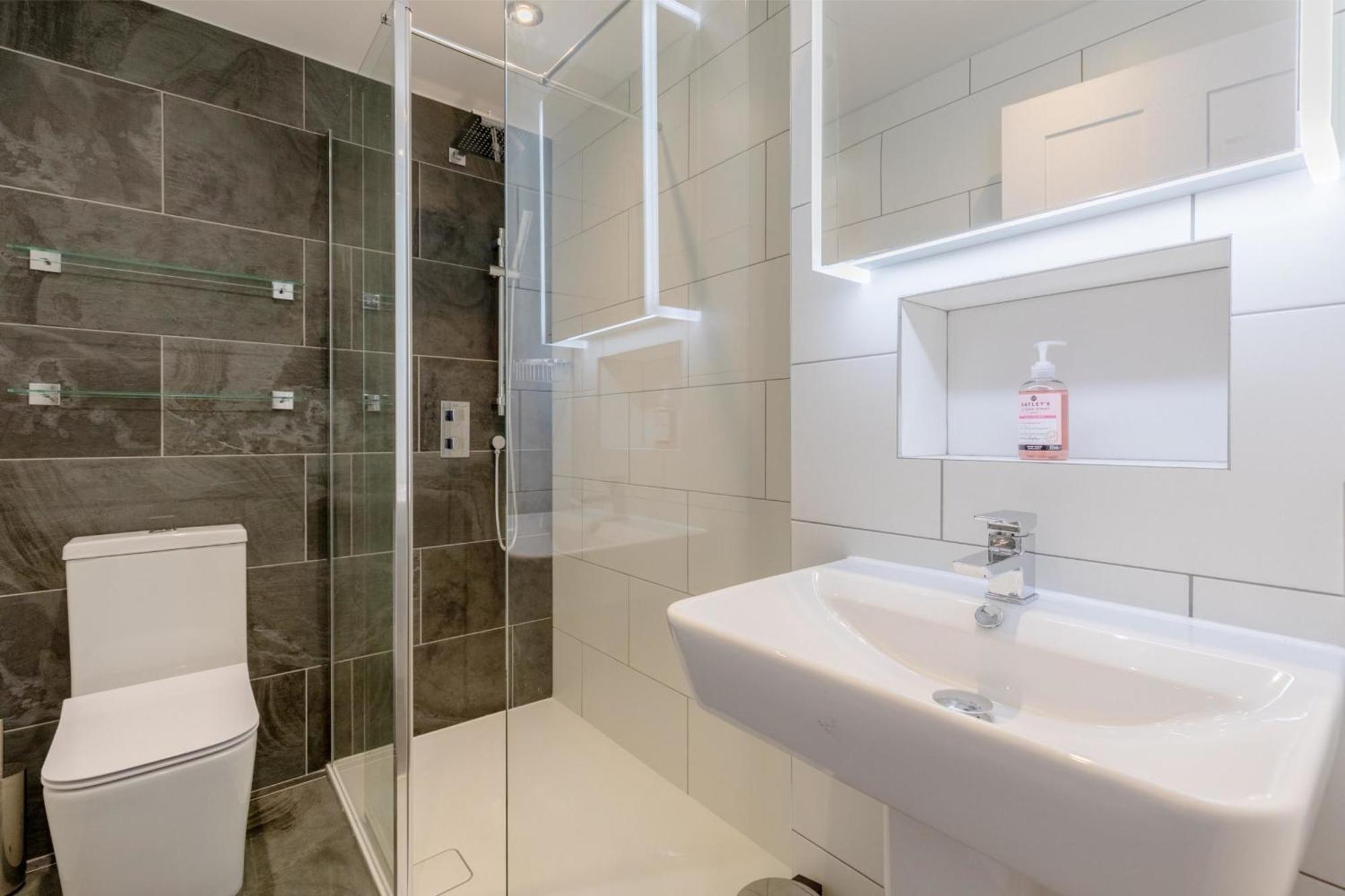 Vogue 1 Bedroom Pimlico Flat Near Victoria Station Apartment