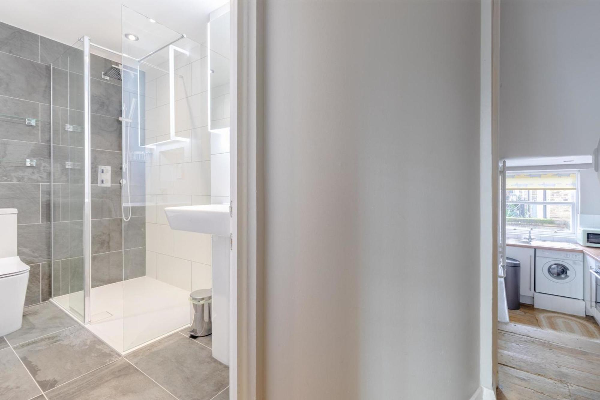 Vogue 1 Bedroom Pimlico Flat Near Victoria Station London