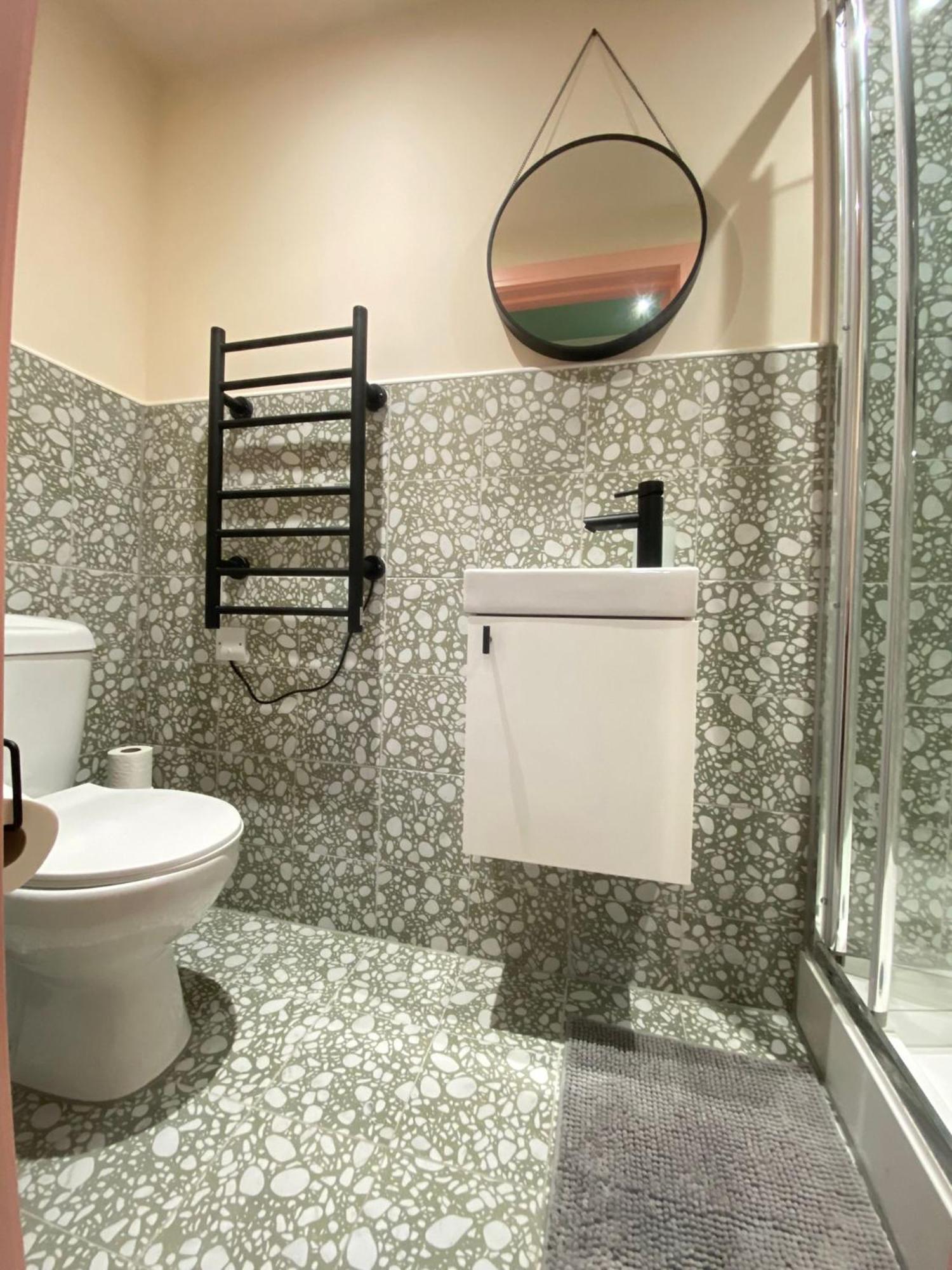 Cozy En-suite Loft In Trendy Local Gasthof