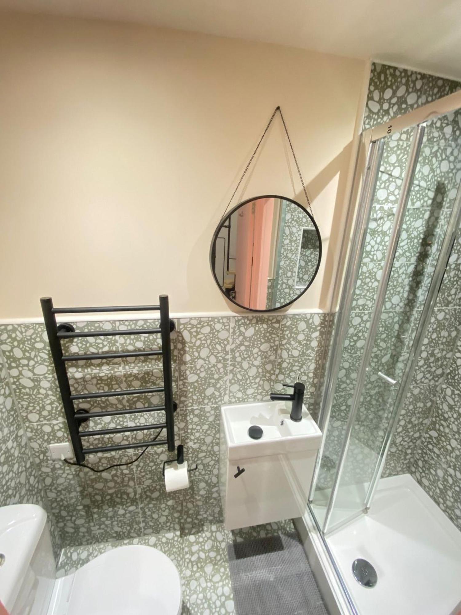Gasthof Cozy En-suite Loft In Trendy Local *