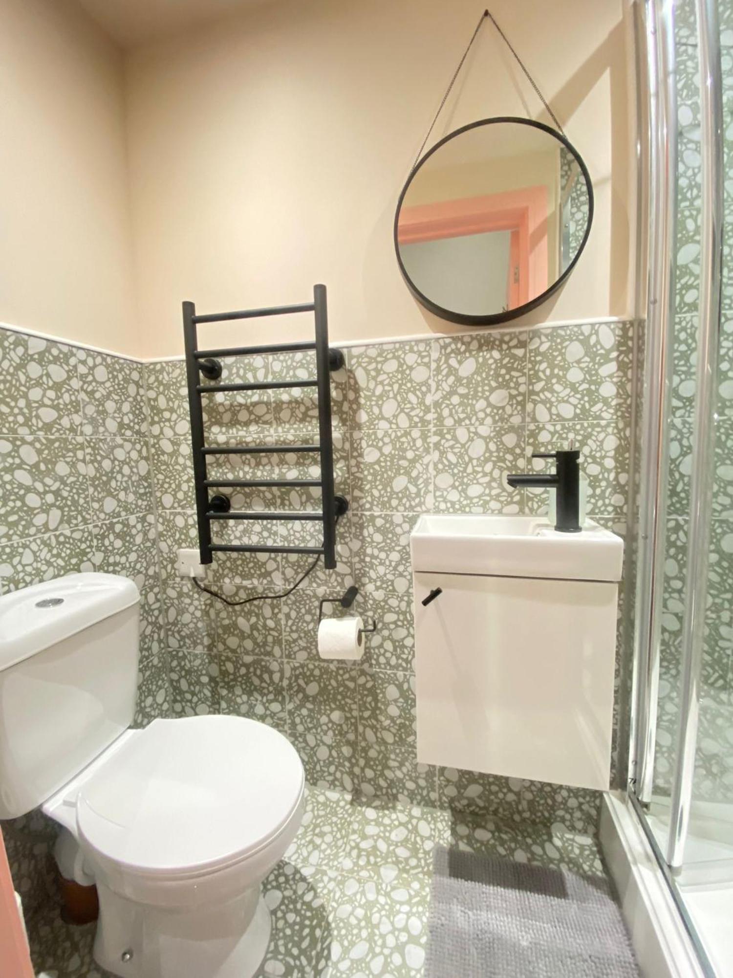 Gasthof Cozy En-suite Loft In Trendy Local