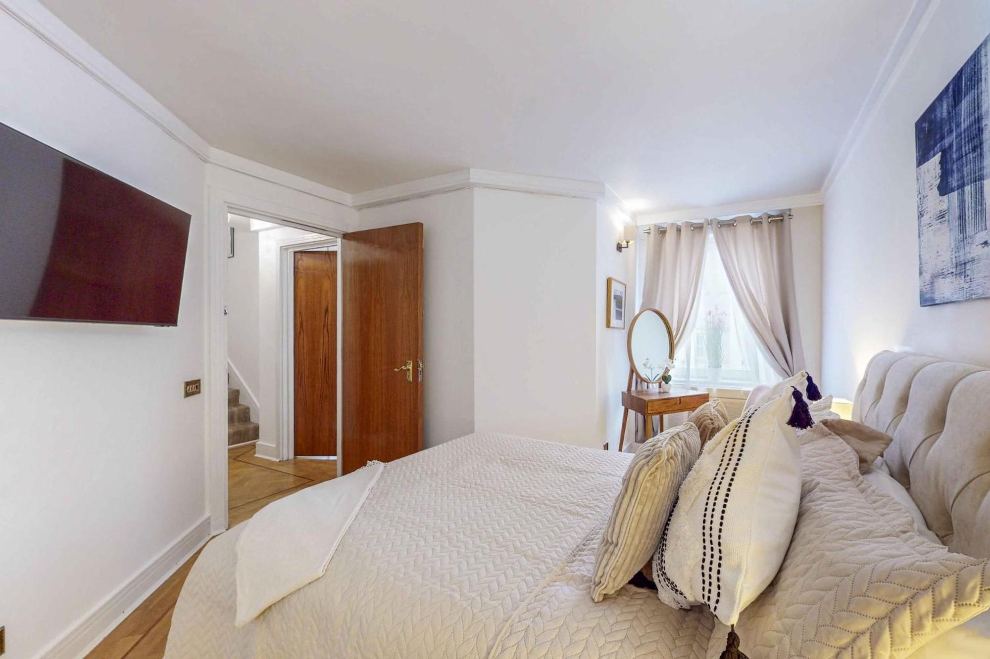 Park Lane Mayfair Collection