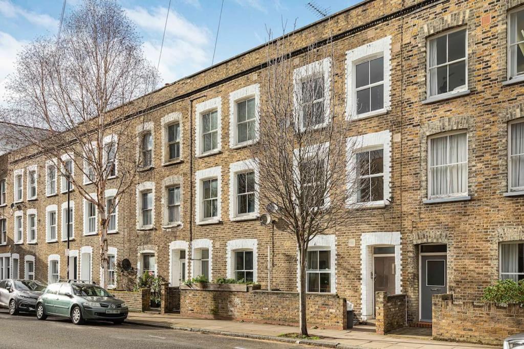 Modern 2 Bedroom Townhouse Flat In King's Cross Apartment *