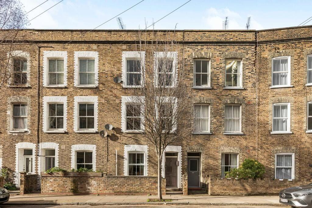 Modern 2 Bedroom Townhouse Flat In King's Cross * London
