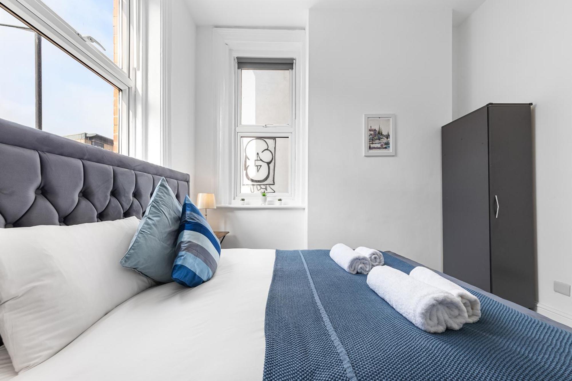 Modern 2 Bedroom Flat - Near Primrose Hill, Camden Market, Regent's Park - Good Links To Kings Cross, Euston, Finchley Road Station - Nw3 Apartment London