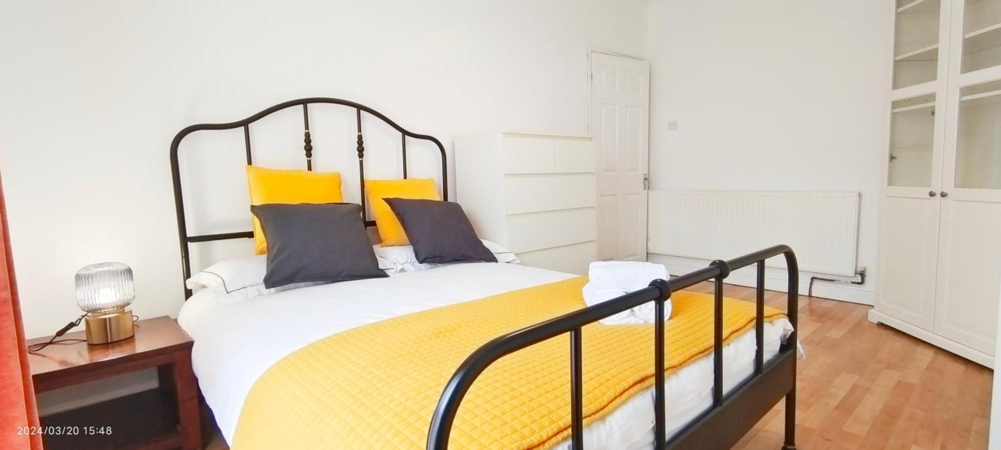 Maple House Near Wembley Stadium Holiday home London