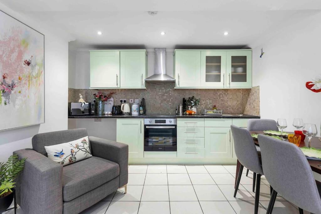 Hyde Park/paddington Flat London