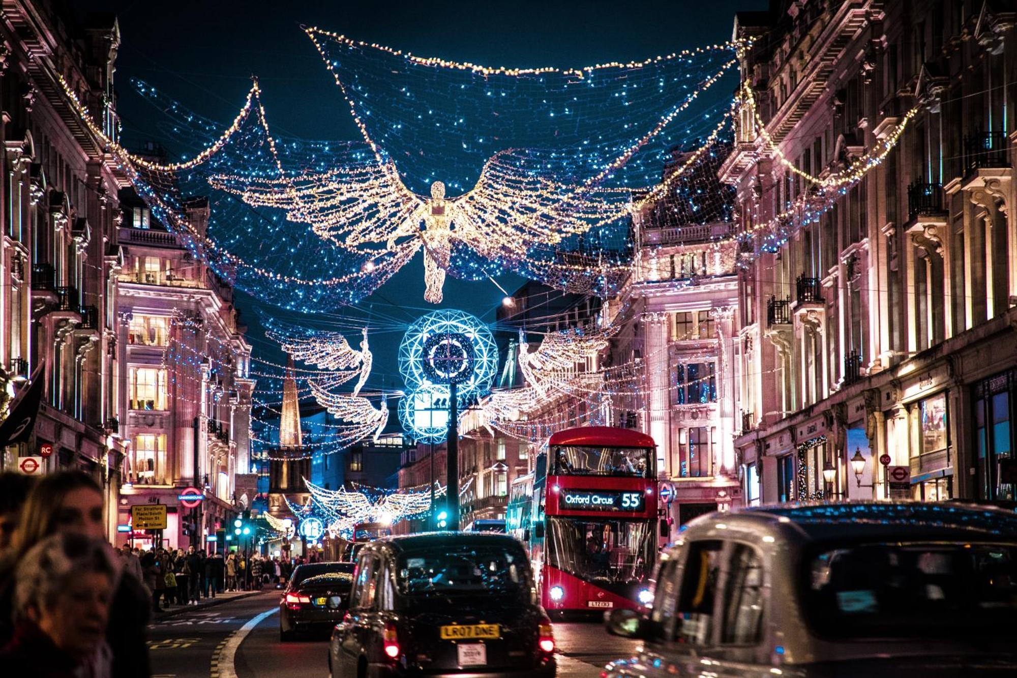 Homestay Luxury In Camden Town Near Shops, Cafes, Bars & Metro With Shared Bathrooms *