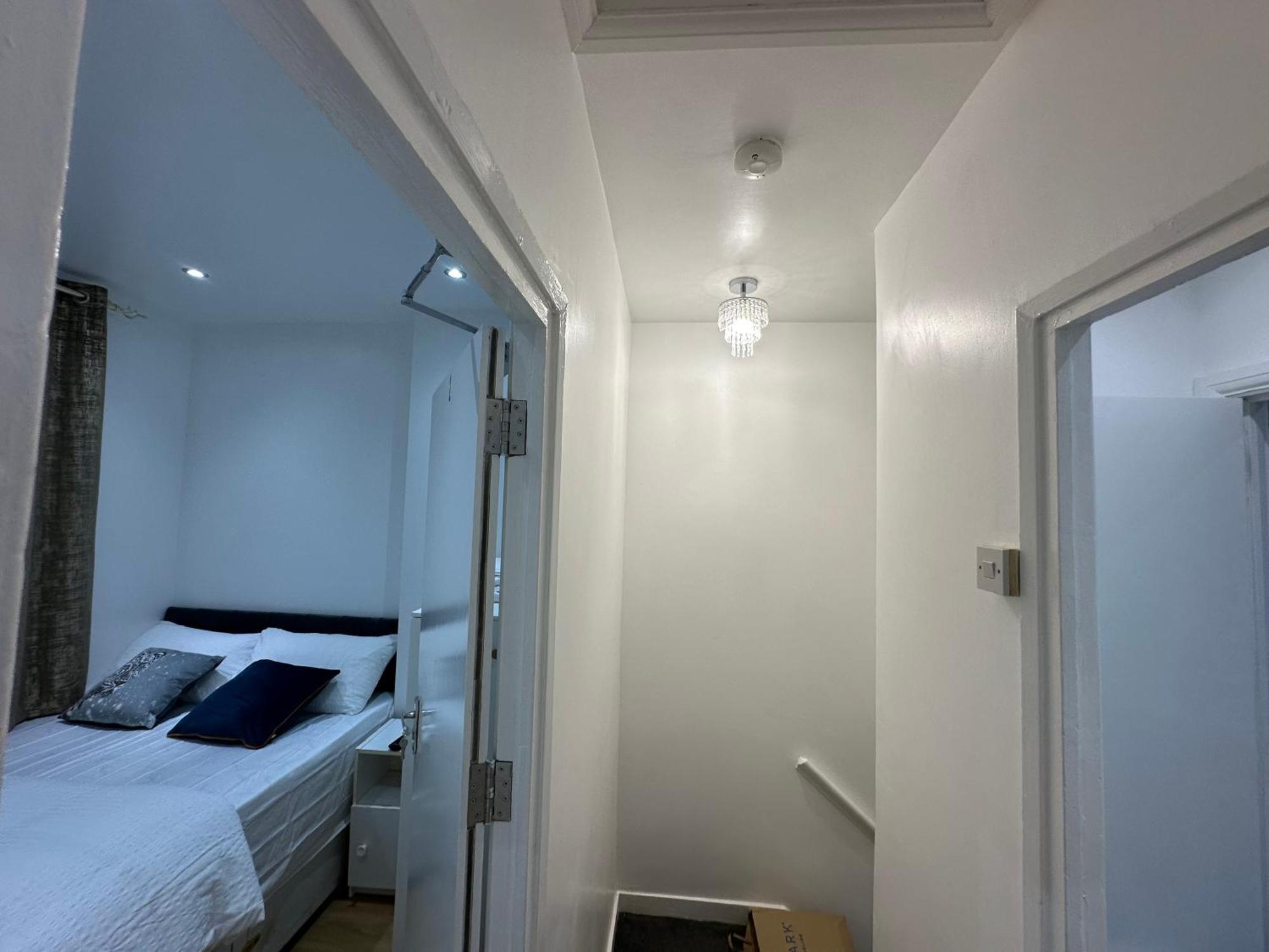 Beautiful Double With Free Wi-fi And Free Parking * Londres