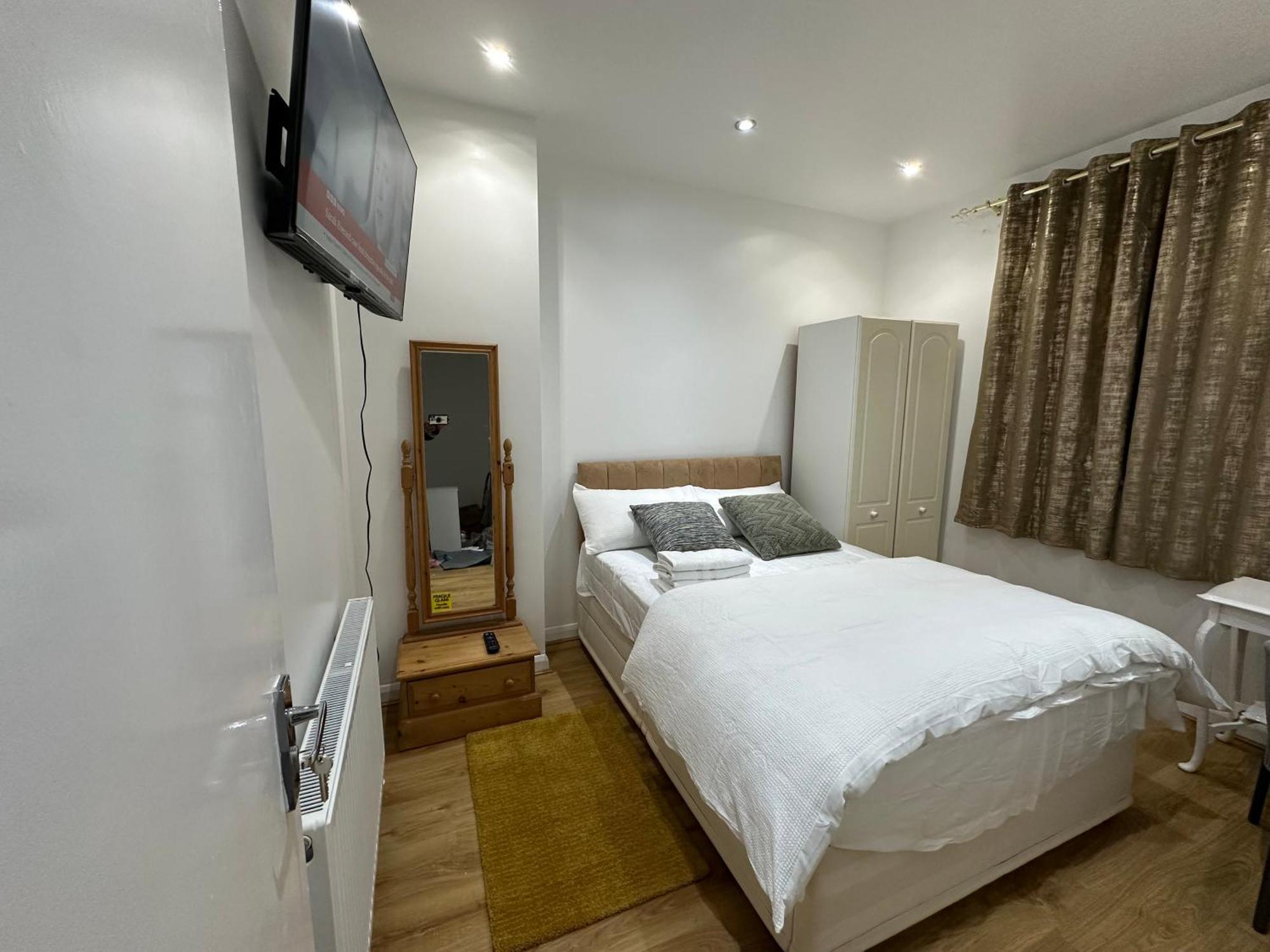 Beautiful Double With Free Wi-fi And Free Parking Casa de hóspedes Londres