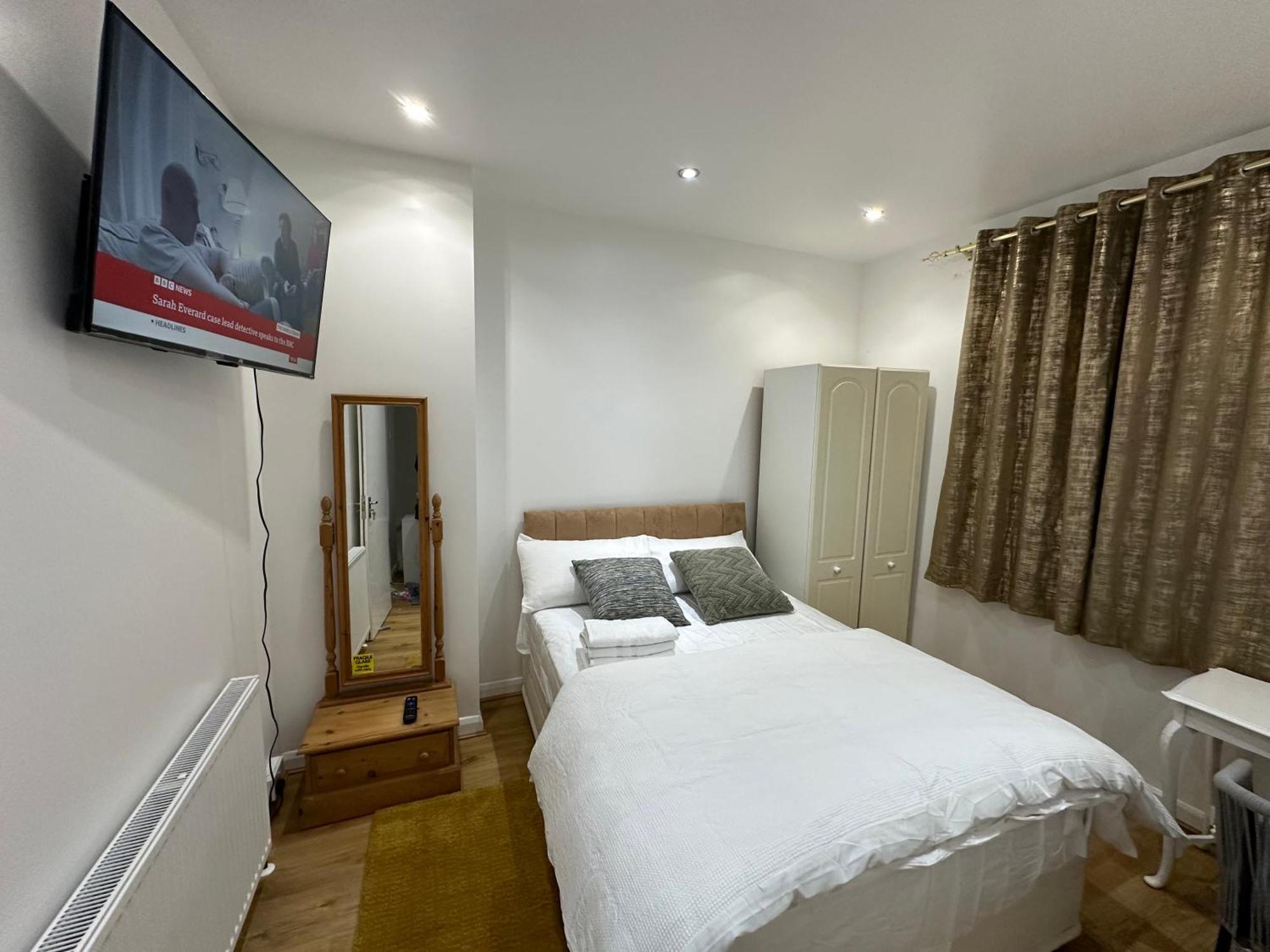 Casa de hóspedes Beautiful Double With Free Wi-fi And Free Parking Londres