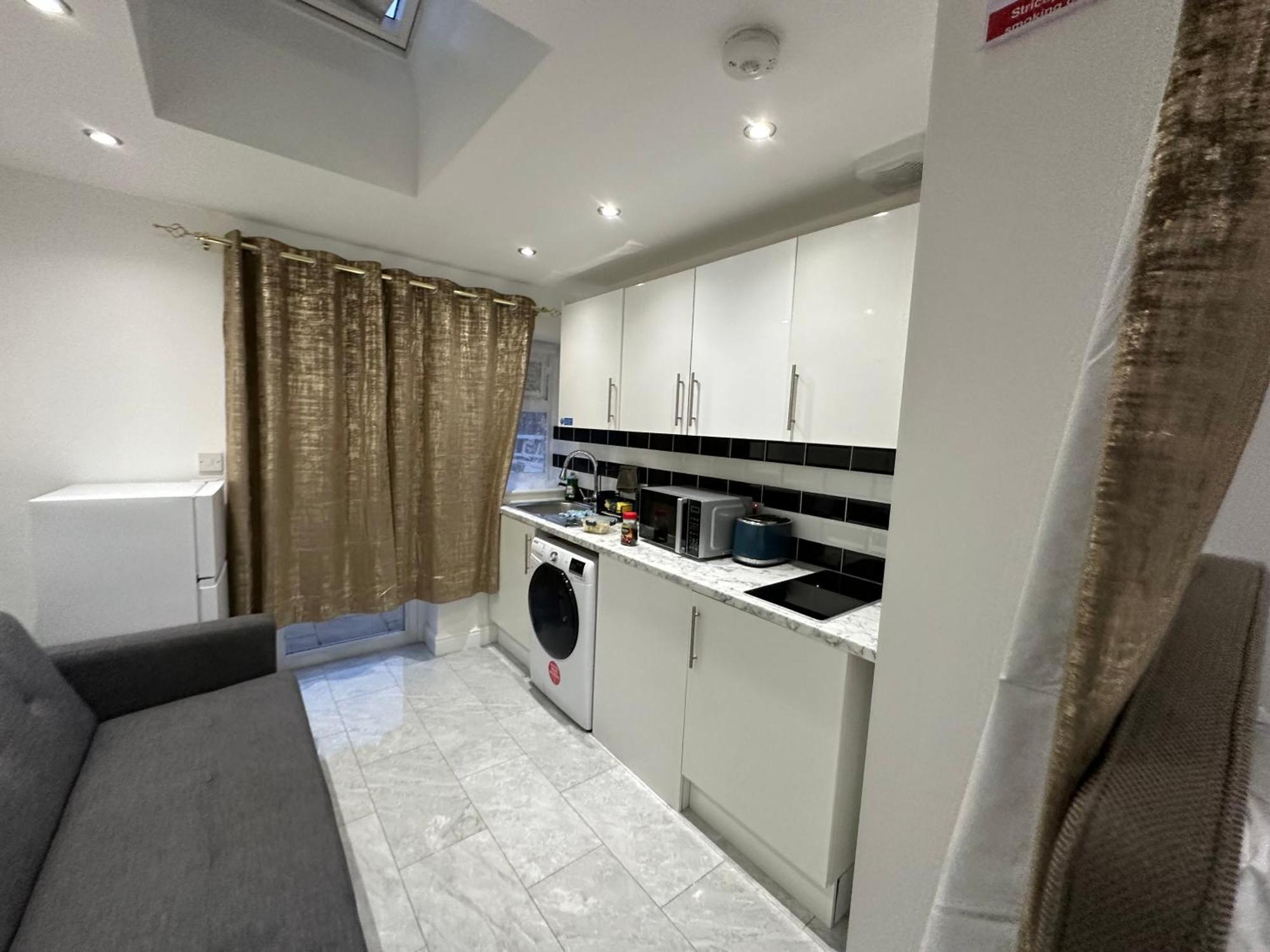 Beautiful Double With Free Wi-fi And Free Parking Londres