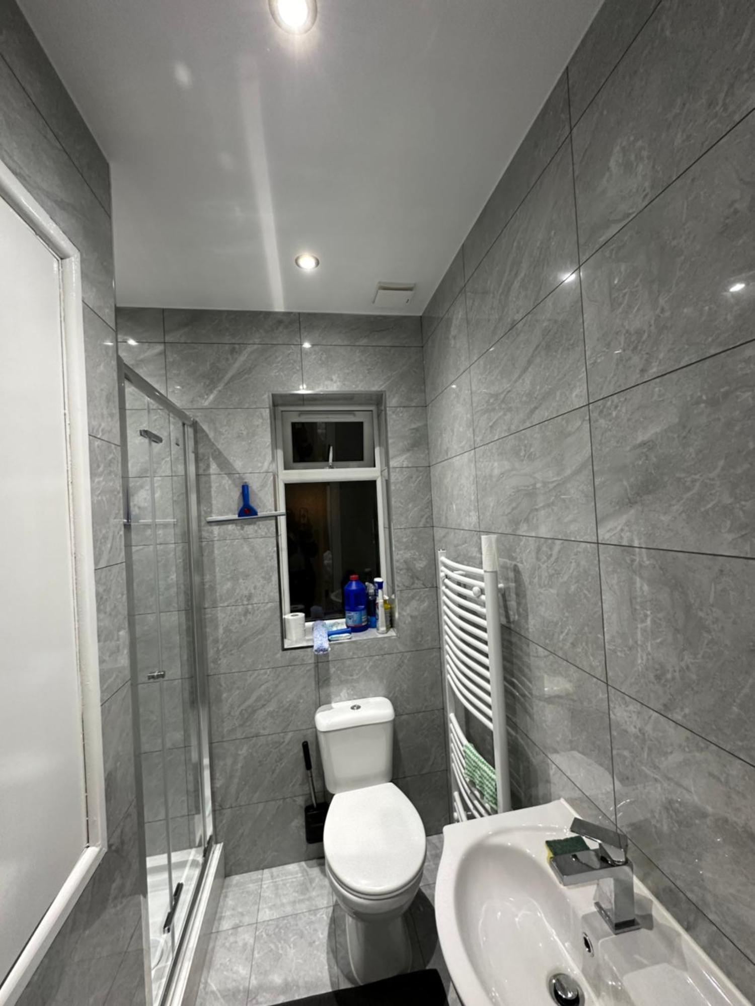 Casa de hóspedes Beautiful Double With Free Wi-fi And Free Parking Londres