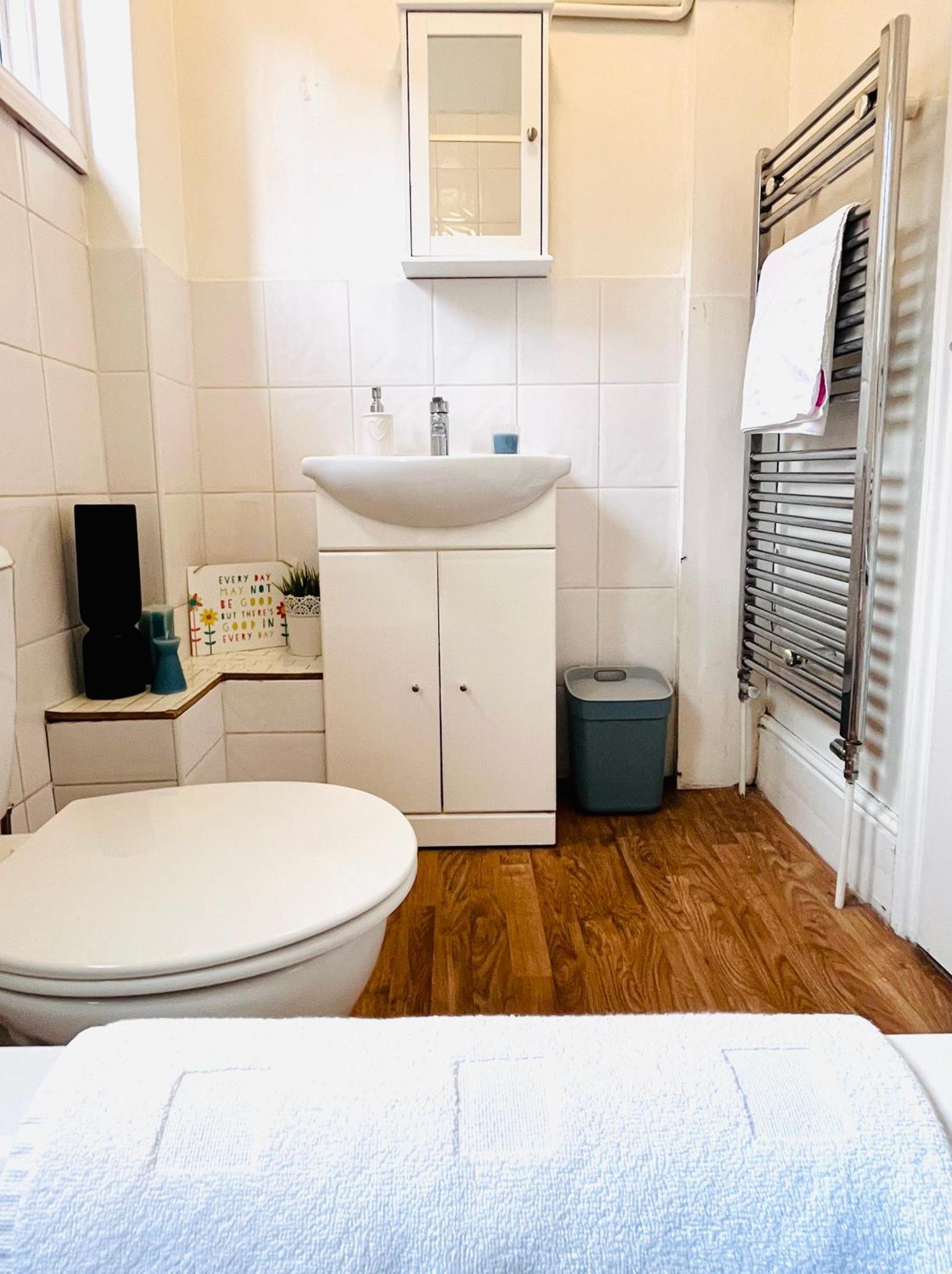 Apartment Gorgeous Studio 15 Minutes From Central