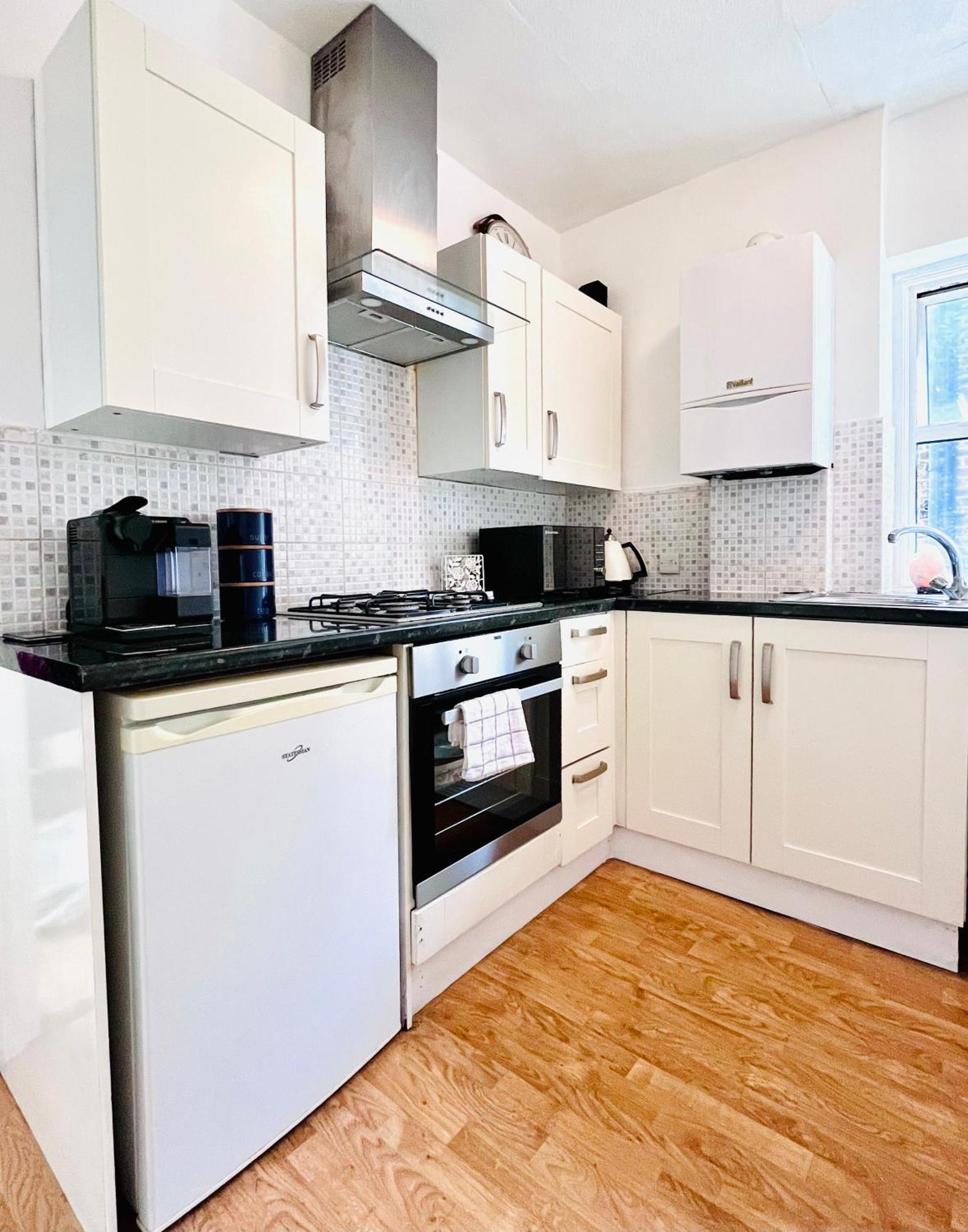 Gorgeous Studio 15 Minutes From Central London