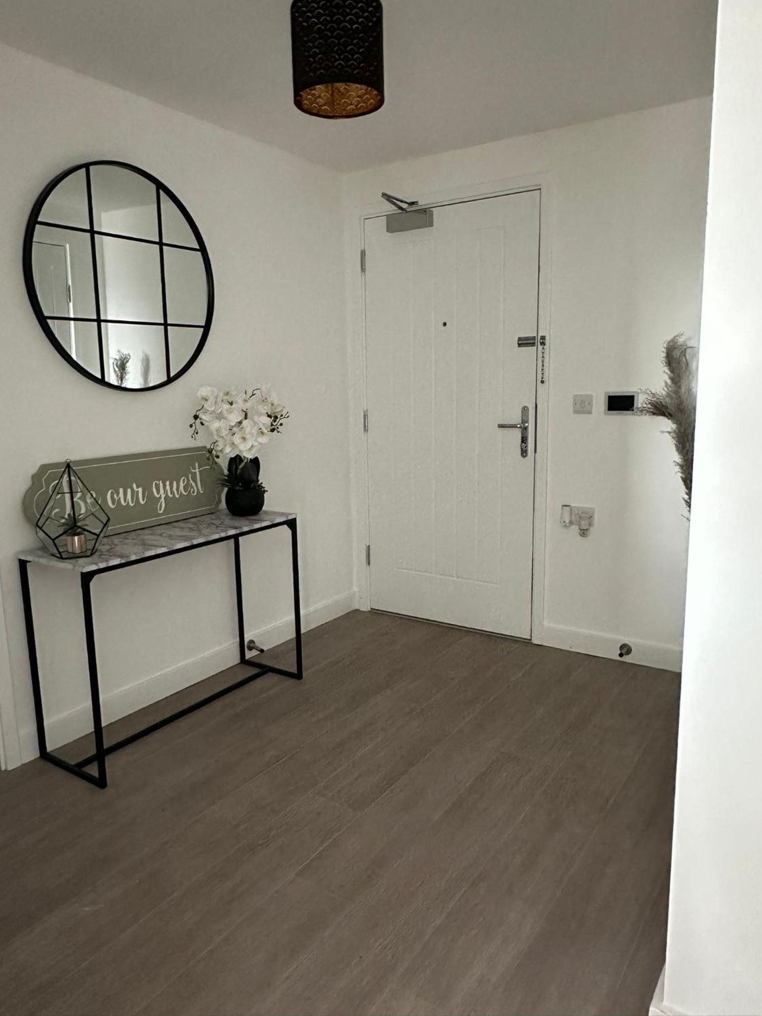 Apartment Immaculate 2-bed In East *