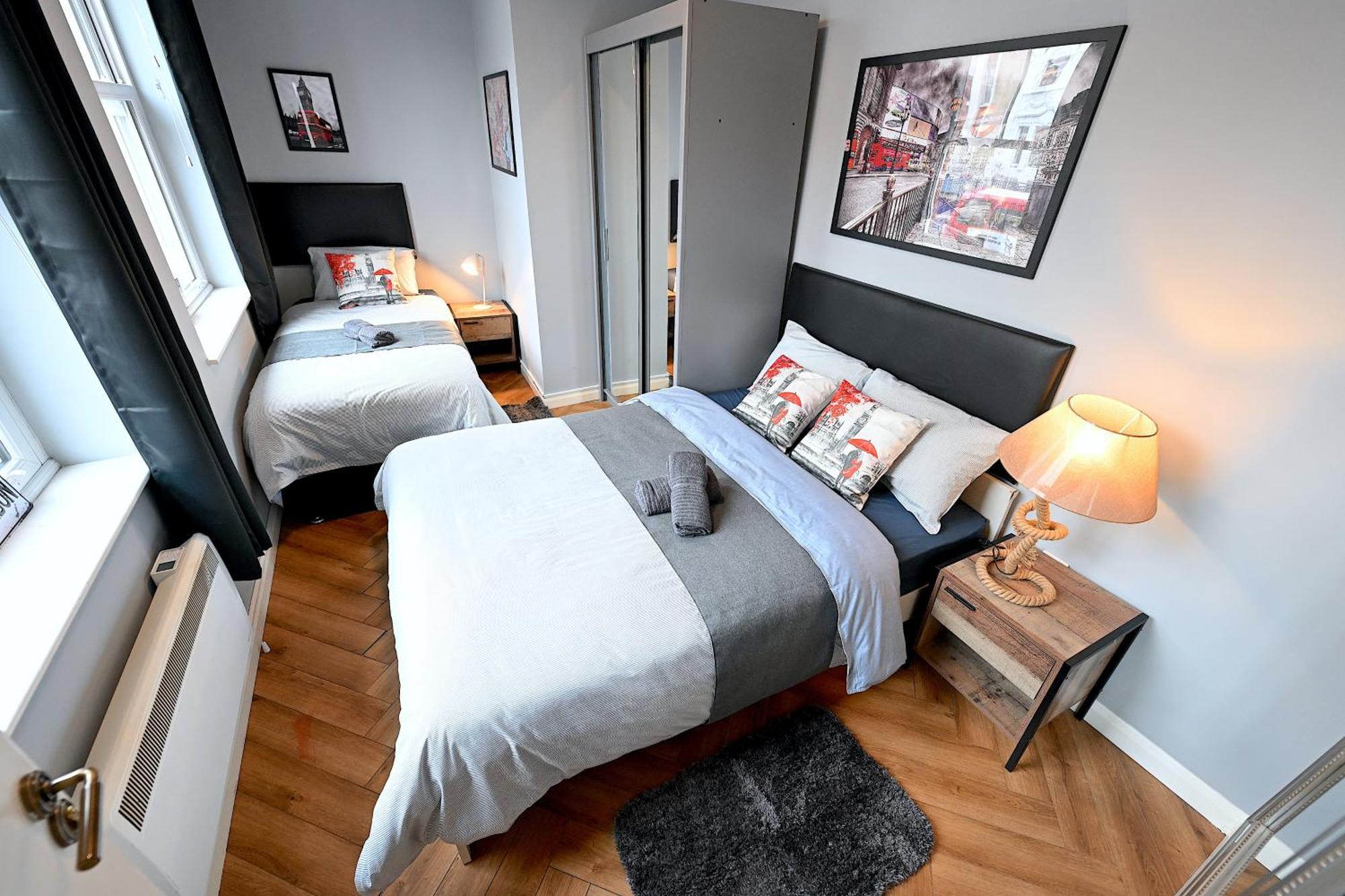 1 Bedroom Flat In Wood Piccadilly Line * Londres
