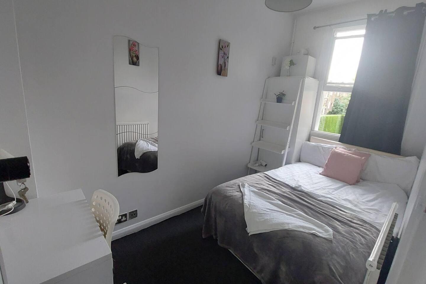 Apartment 3-bed In King's Cross London