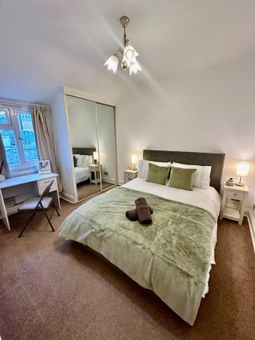 Apartment 2 Bed Chic Vintage Flat At Bayswater