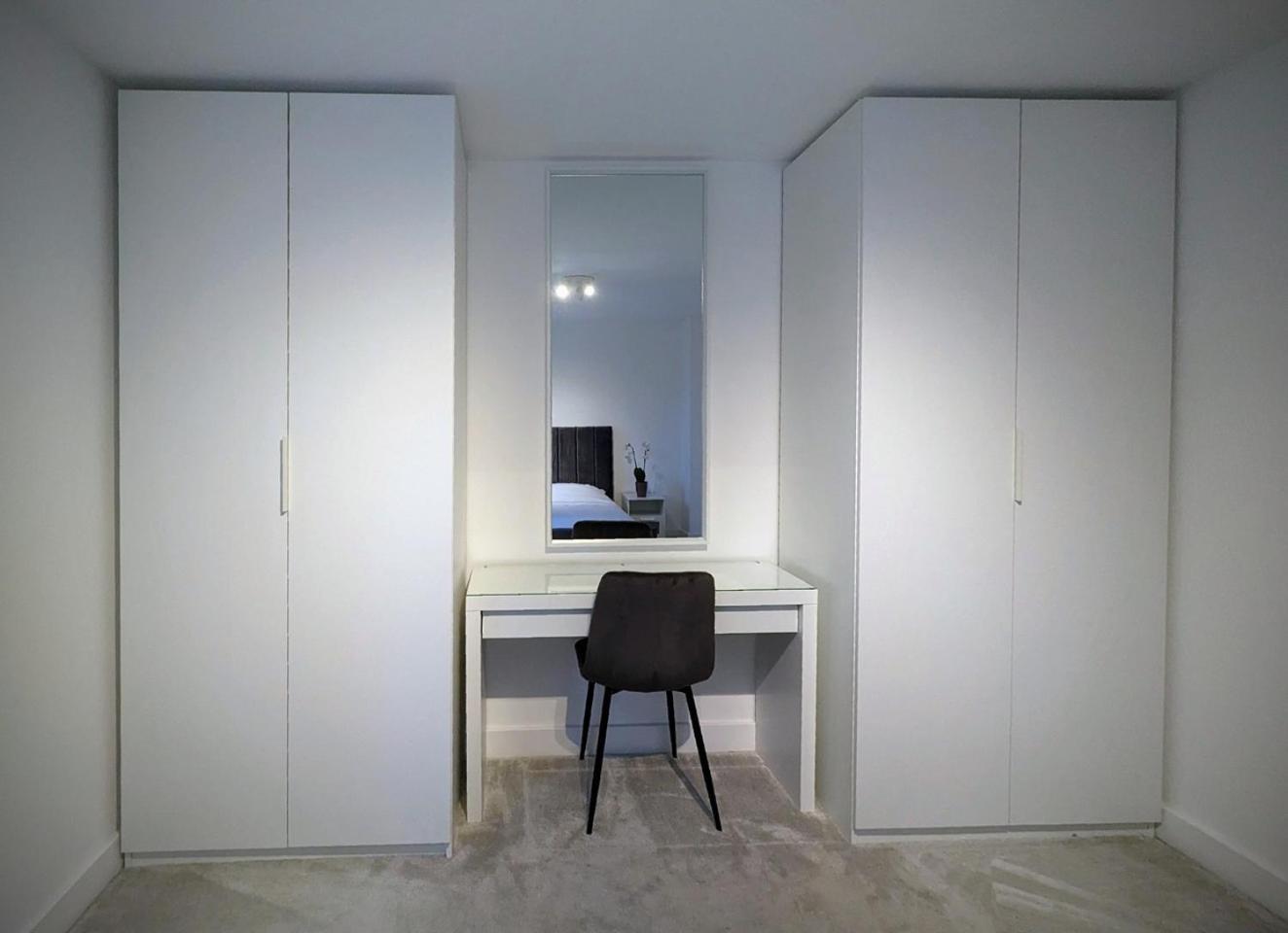 Apartment New Lux 1 Or 2 Bed Flats + Car Park + 5min Tube + Fast Wifi