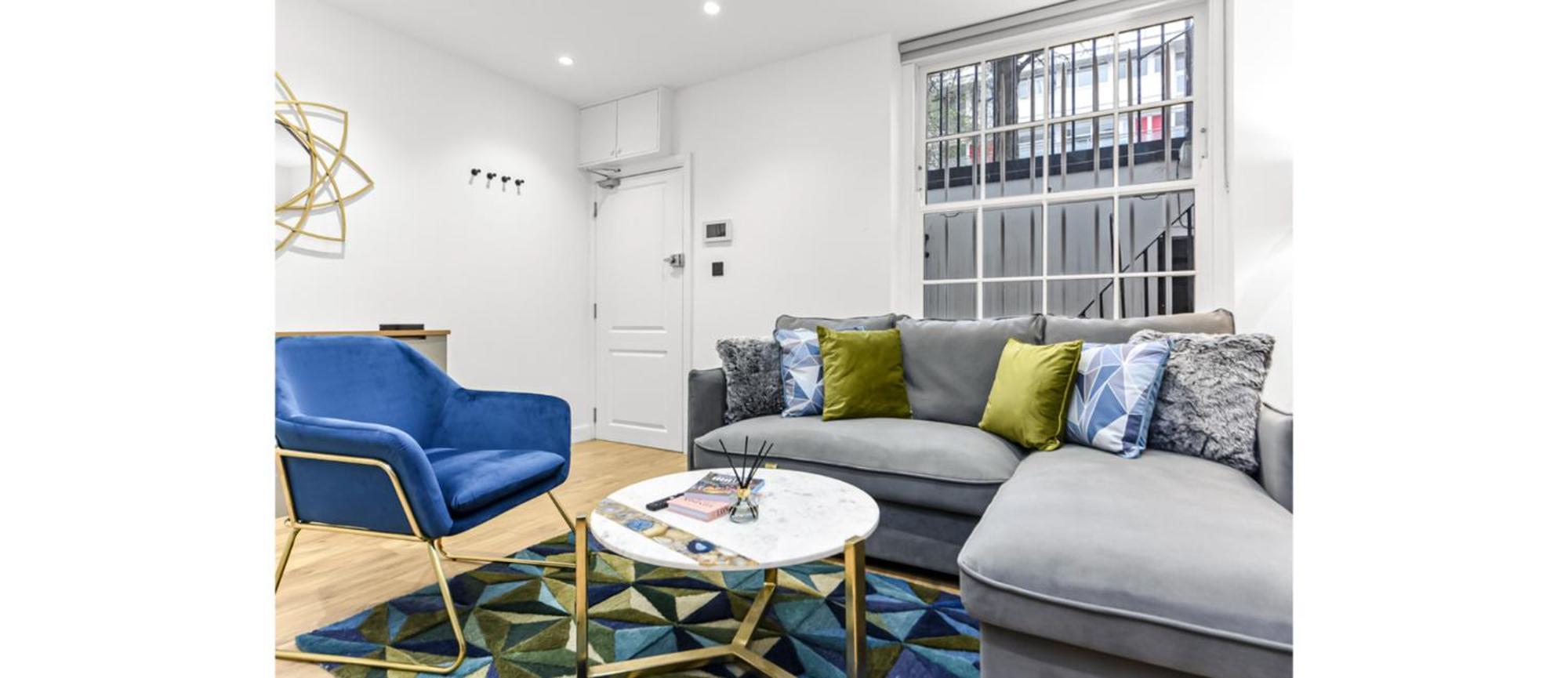 Calling: 2br Flat With Chic Flair * Londres