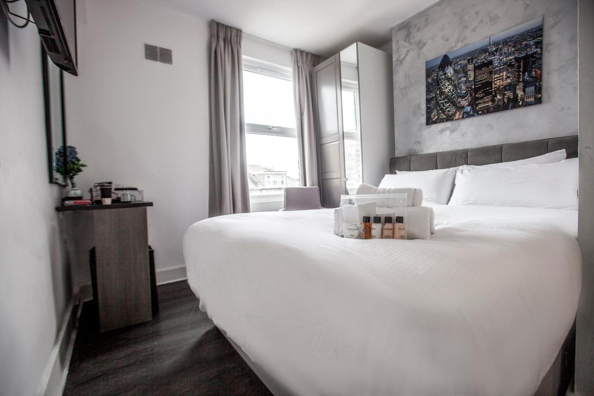 The Finsbury London