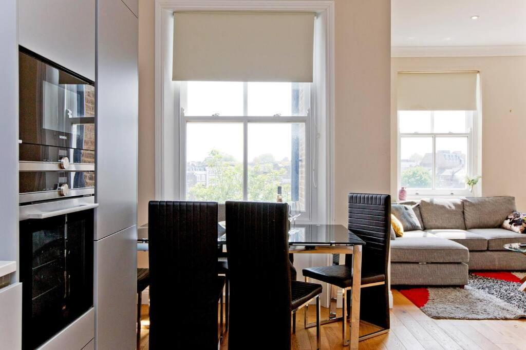 F7 Large 2bed Kensington Apartment London