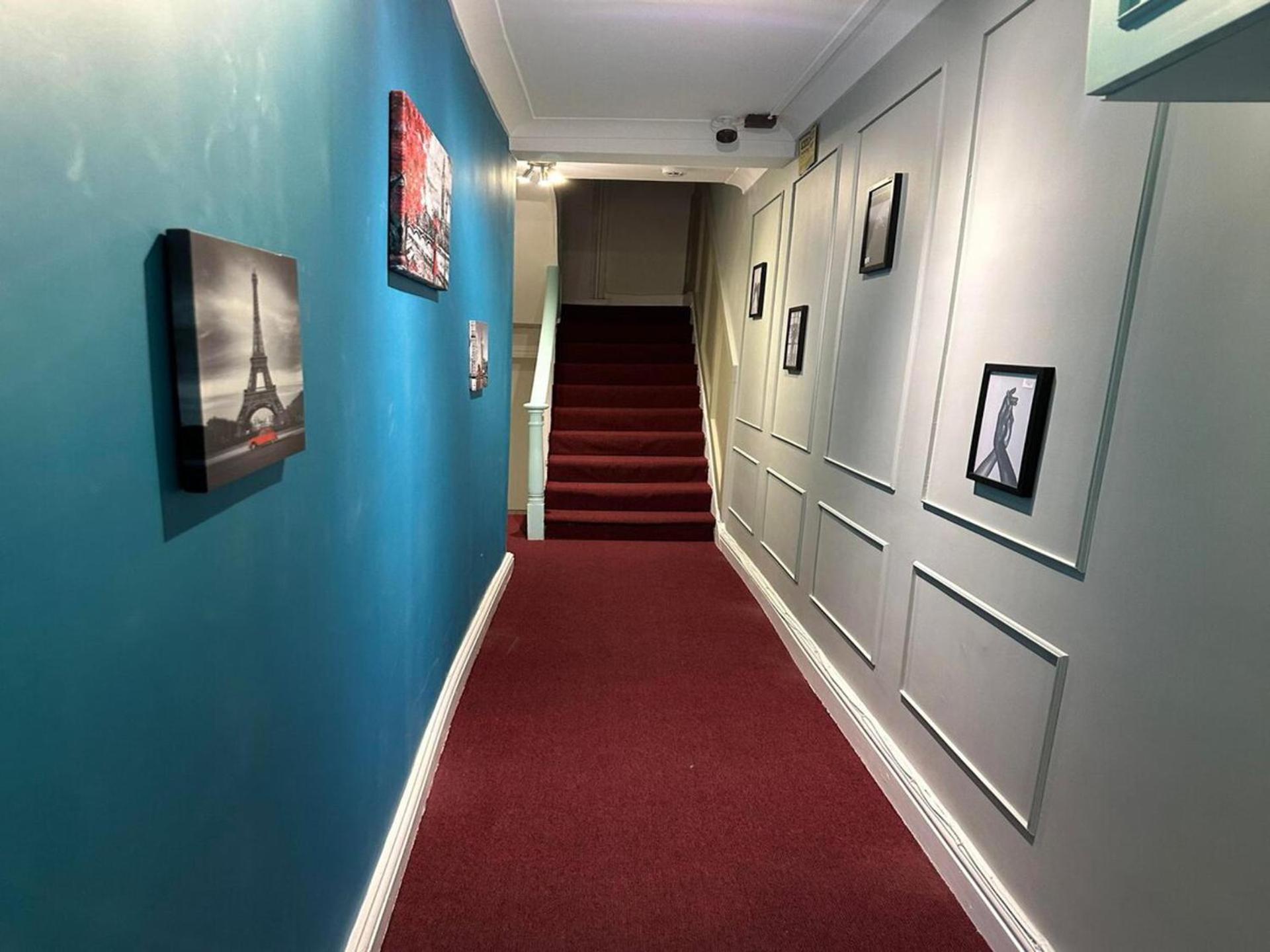 Apartment Captivating 1-bed In *