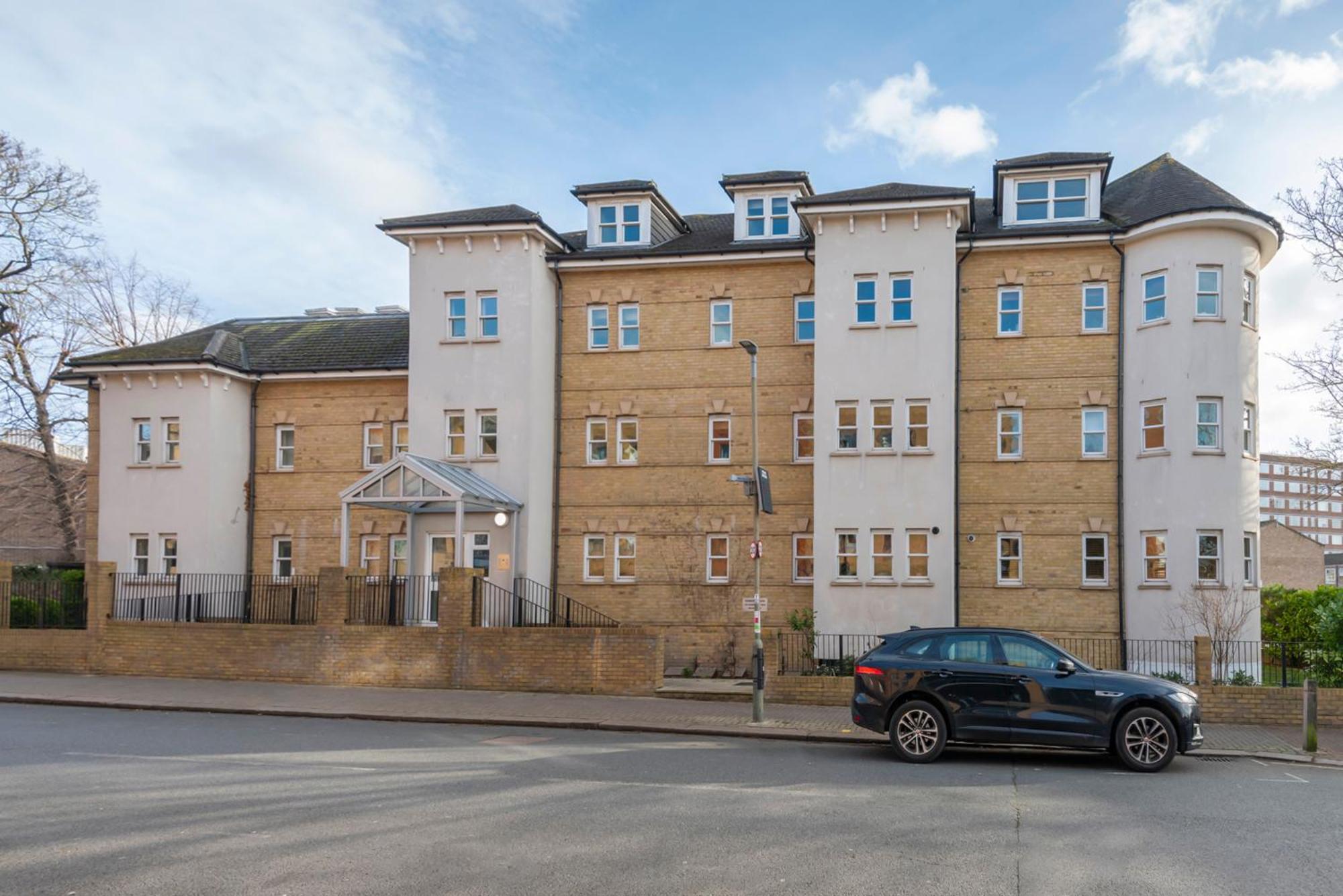 Apartment The Loft - Spacious Luxury 2 Bed 2 Bath With Free Secure Parking And Tube Close By *