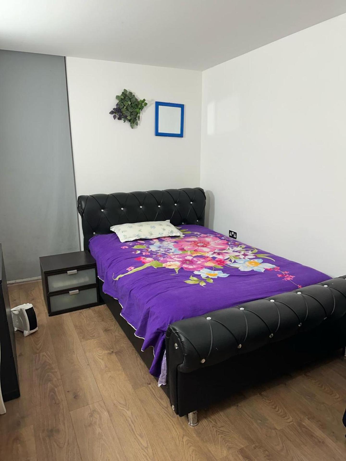 Captivating 1-bed In * London