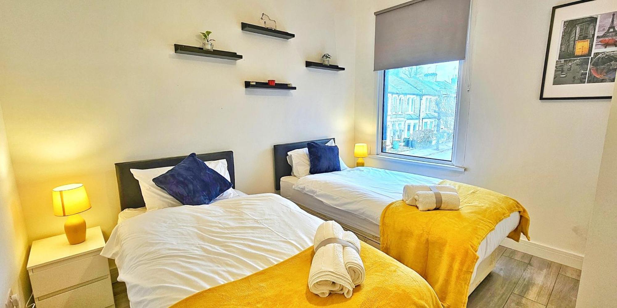Stratford City - Luxe House With Garden * London