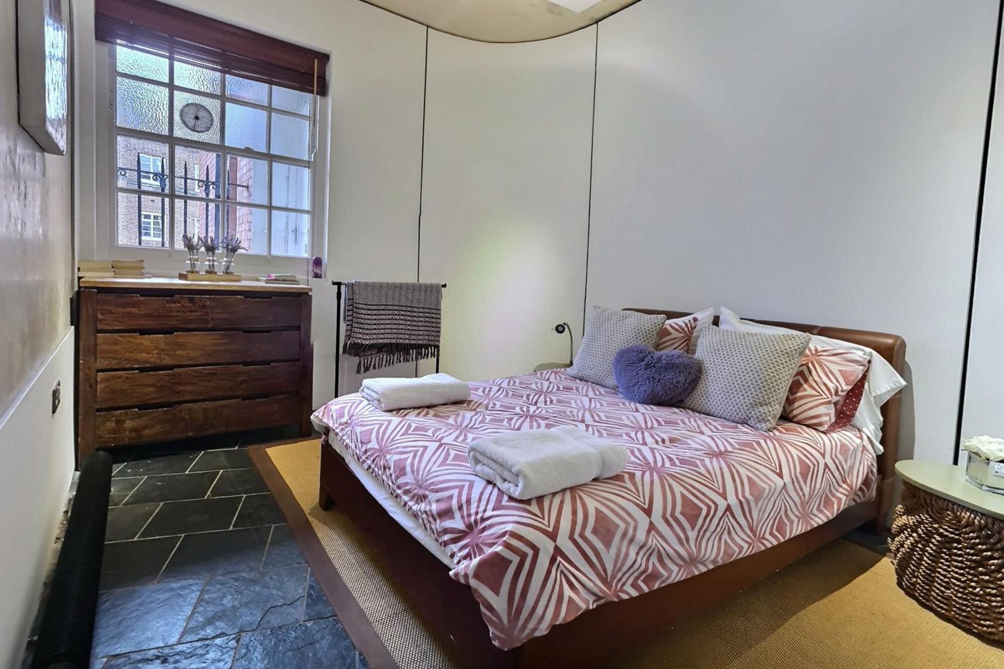 1 Bedroom Flat In Kings Cross Apartamento